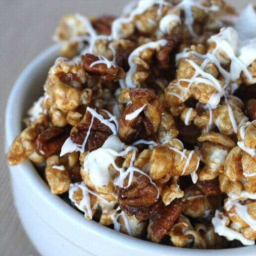 Cinnamon Bun Caramel Corn