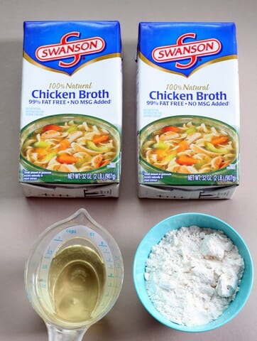 gumbo chicken broth, oil, and flour