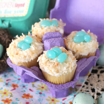 Egg Carton Printable with Easy Easter Cupcakes!
